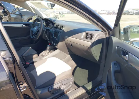 2017 Volkswagen Jetta 1.4T S from USA, damaged, VIN 3VW2B7AJ6HM349334